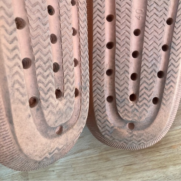 Cushionaire slides size 10, euro 40 - Picture 4 of 8